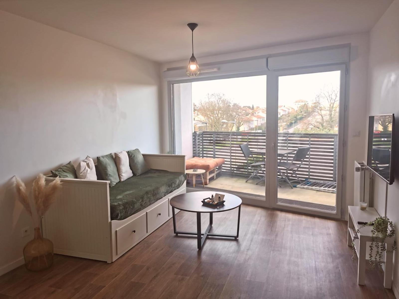 Apartment Joli Deux Pieces Proche Nantes - Cocon Dore Vertou